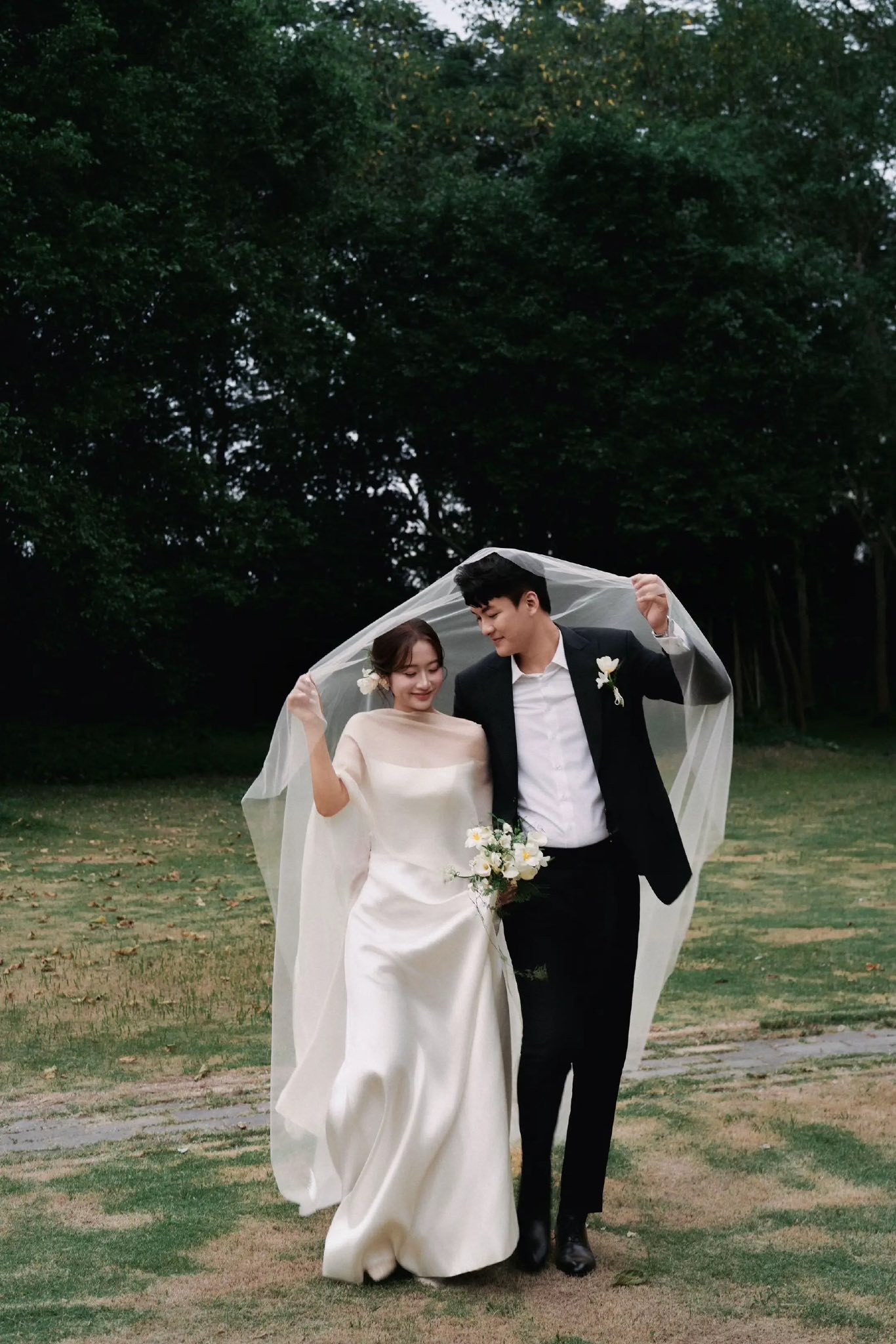 Chụp ảnh cưới 2026: Mùa nào đẹp nhất? Gợi ý thời điểm lý tưởng