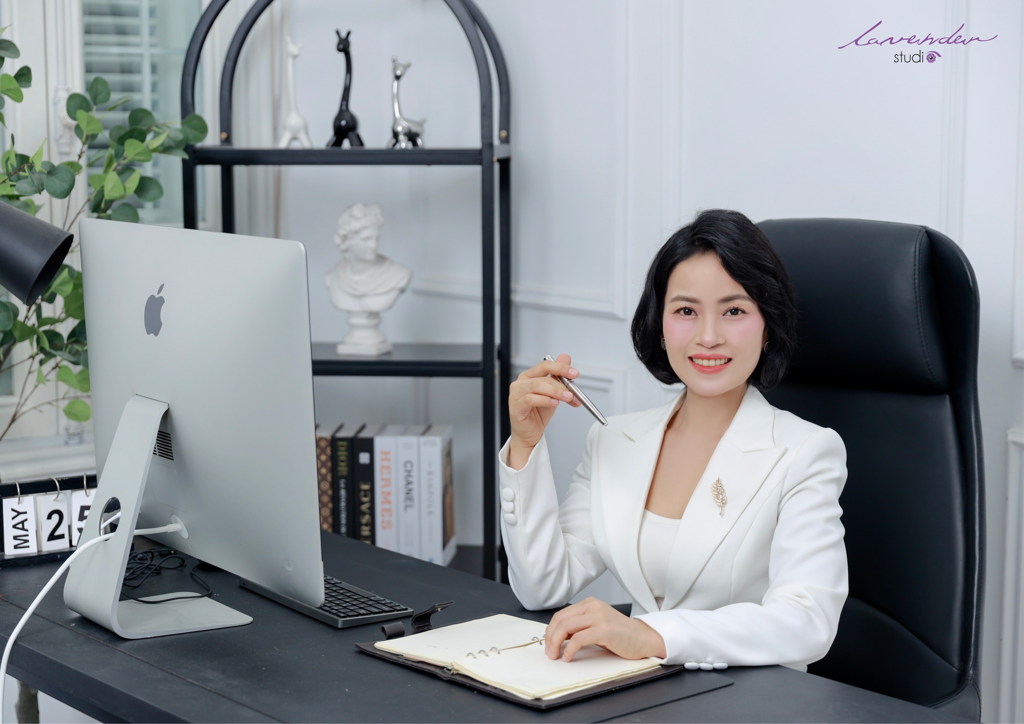 Top concept chụp hình chân dung doanh nhân 2026 sang trọng và đẳng cấp