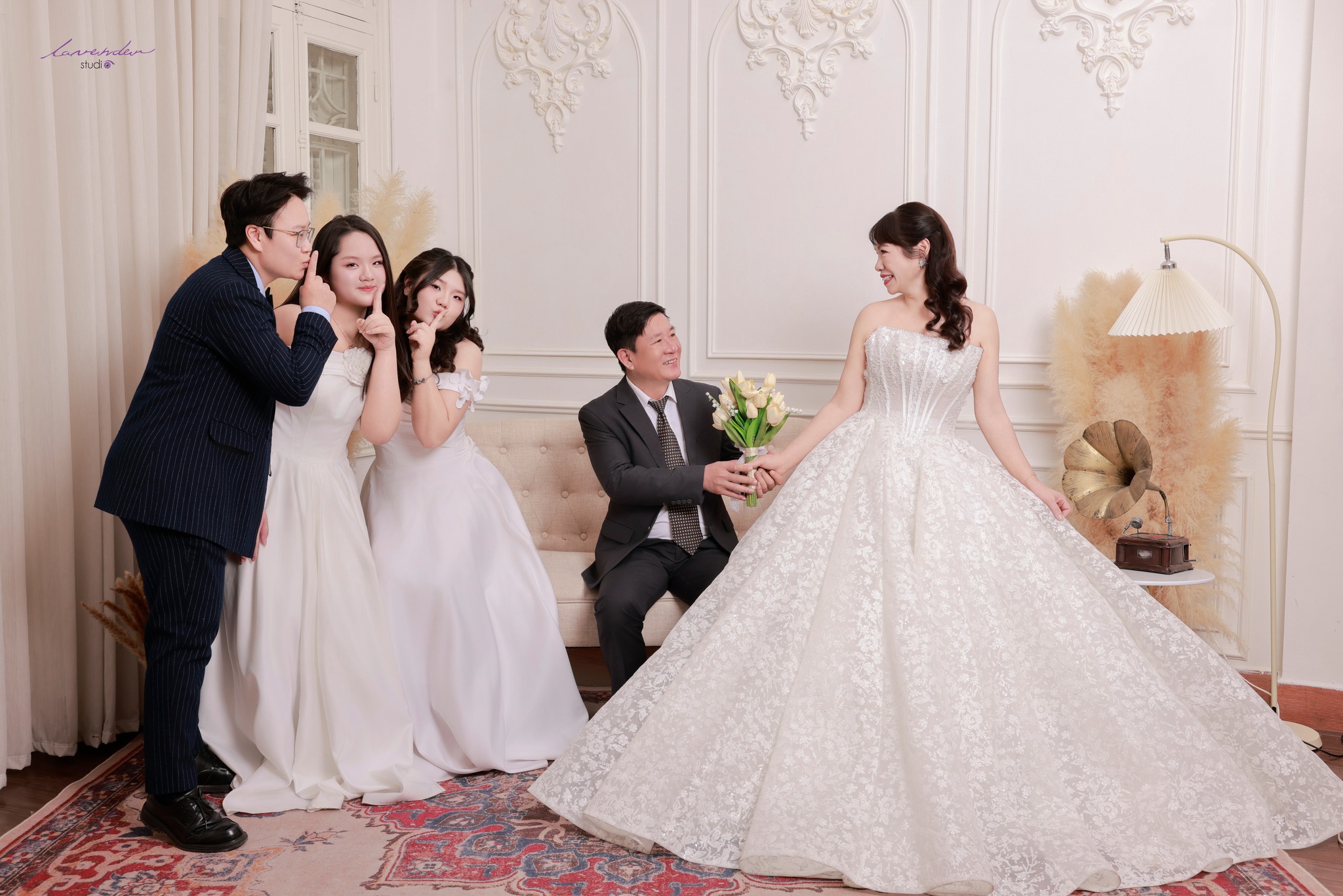 Chụp Ảnh Kỷ Niệm Ngày Cưới 2026 Tại Nhà – Xu Hướng Mới Chụp Ảnh Kỷ Niệm Ngày Cưới 2026 Tại Nhà – Xu Hướng Mới