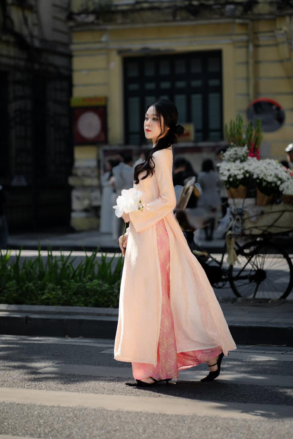 Những lỗi trang phục cần tránh khi chụp ảnh áo dài Những lỗi trang phục cần tránh khi chụp ảnh áo dài