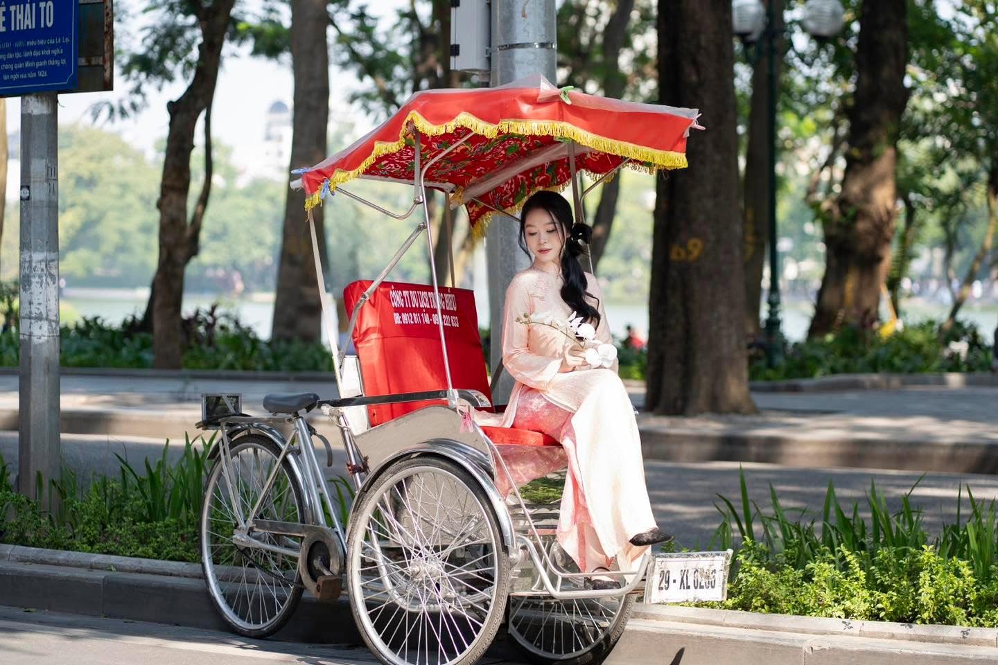 Những lỗi trang phục cần tránh khi chụp ảnh áo dài Những lỗi trang phục cần tránh khi chụp ảnh áo dài