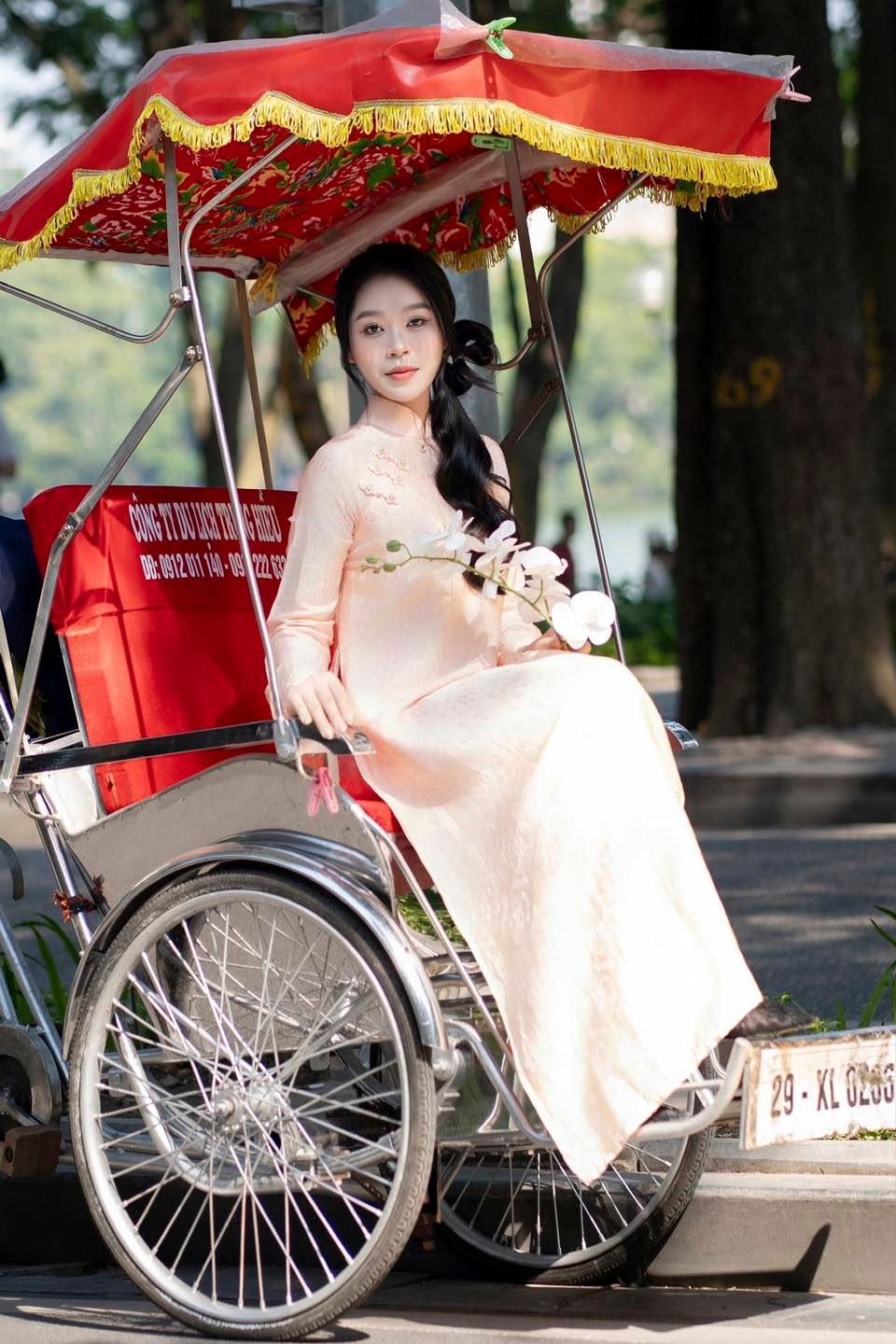 Những lỗi trang phục cần tránh khi chụp ảnh áo dài Những lỗi trang phục cần tránh khi chụp ảnh áo dài